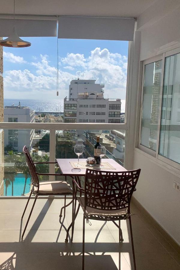 Apartamento Alay en Puerto Marina vistas playa Benalmádena Exterior foto