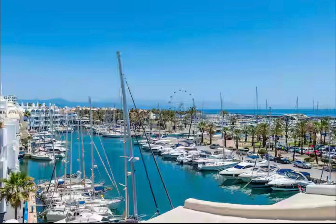 Apartamento Alay en Puerto Marina vistas playa Benalmádena Exterior foto